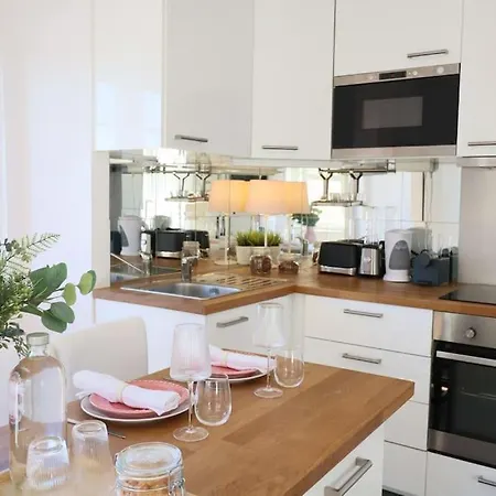 Center Lovely Apartment