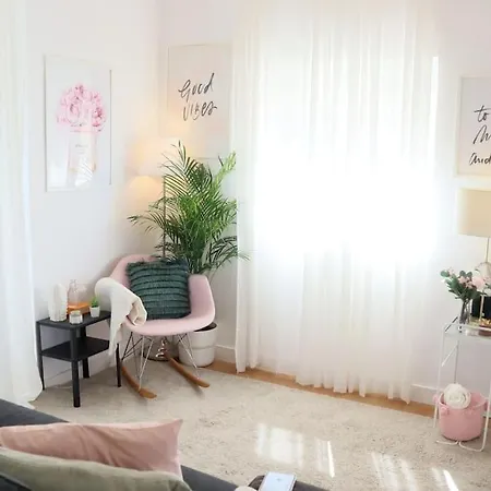 Center Lovely Apartment