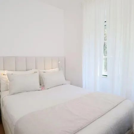Center Lovely Апартаменты