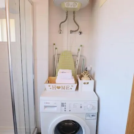 Apartment Center Lovely *