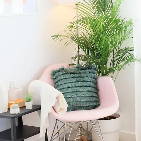 Center Lovely Apartment *